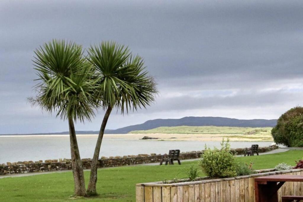 Stable View, Clara Meadows Dunfanghy Villa ดันฟานาฮี ภายนอก รูปภาพ